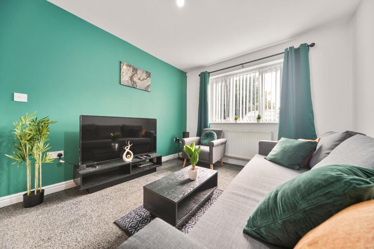 Villa Exclusive House For Contractors And Families Bradford  Esterno foto